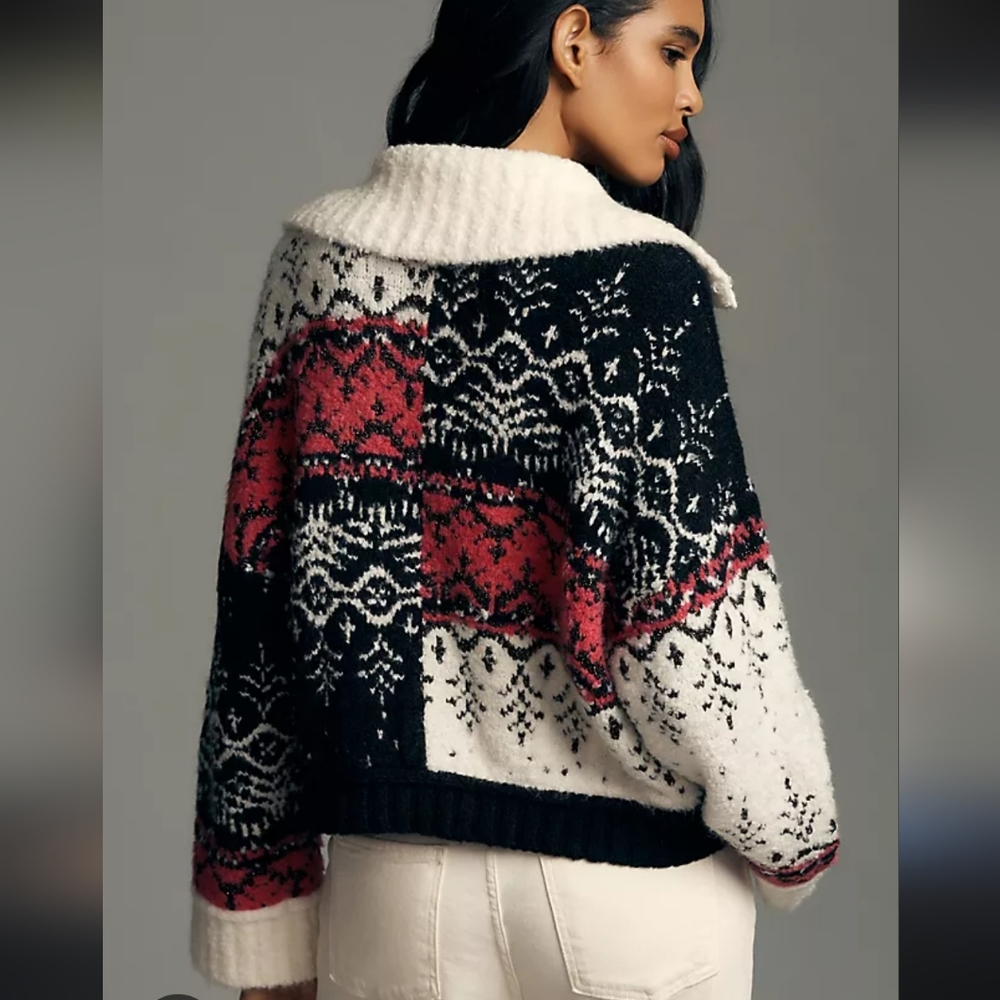 Anthropologie Pilcro V-Neck Fuzzy Printed Popover Sweater Small Petite